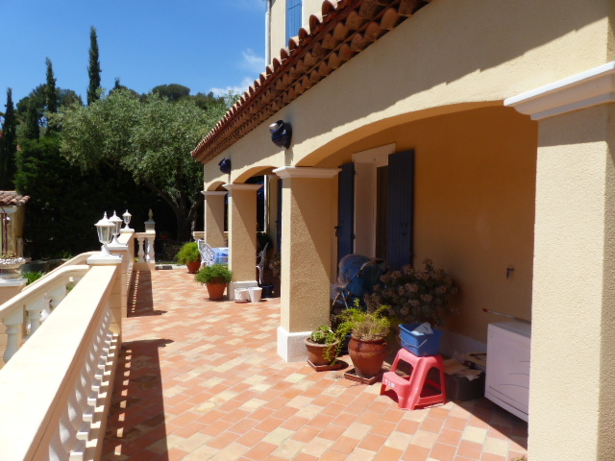 Maison-Villa - TOULON