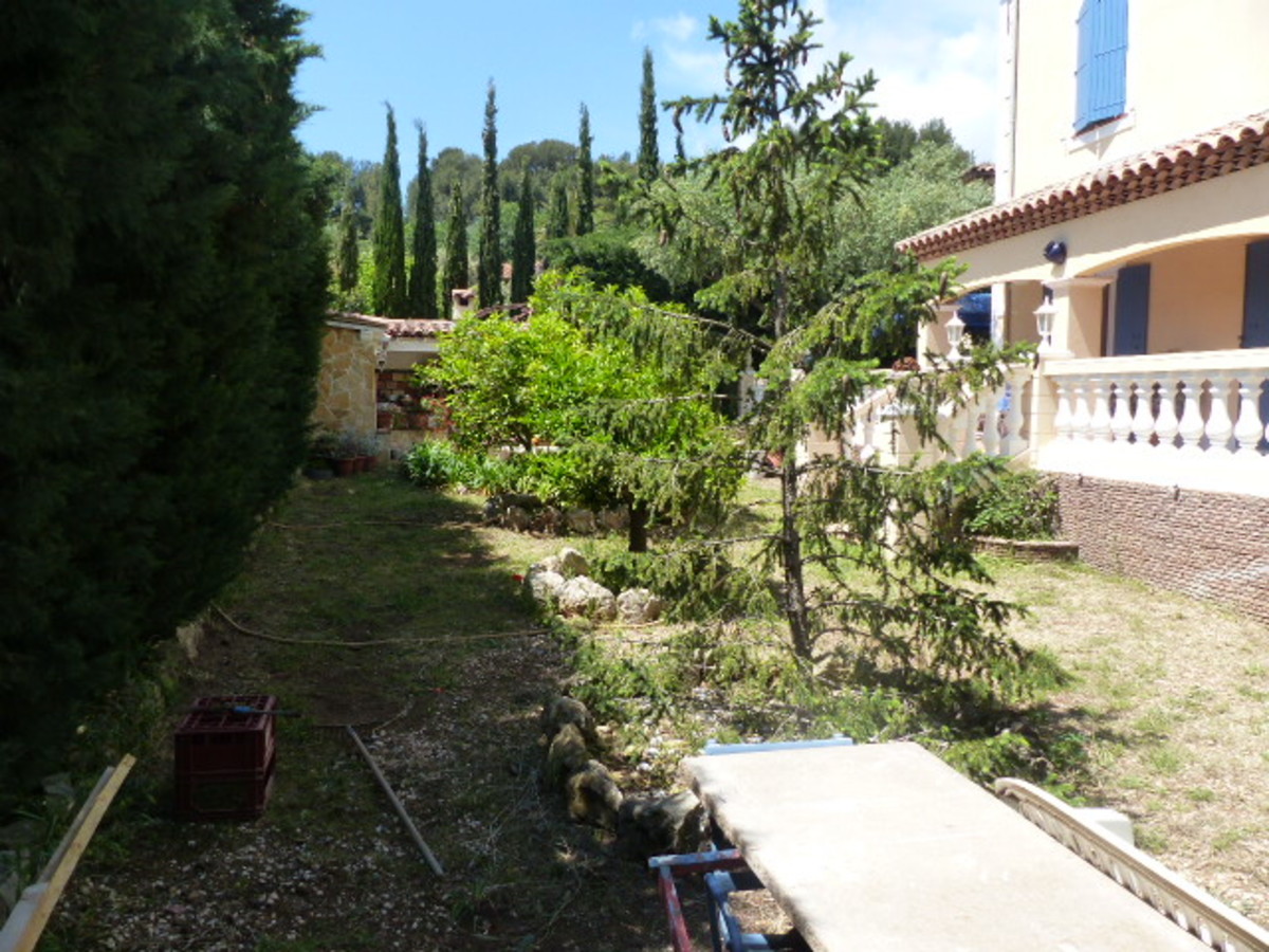 Maison-Villa - TOULON
