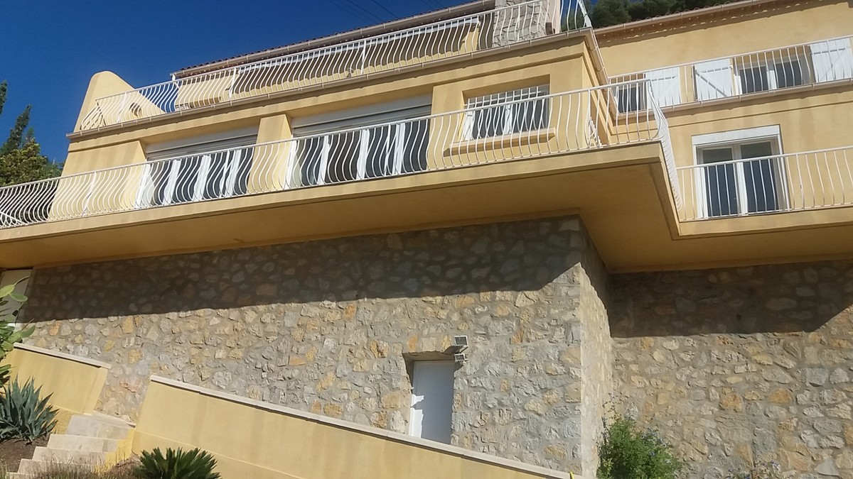 Maison-Villa - TOULON 