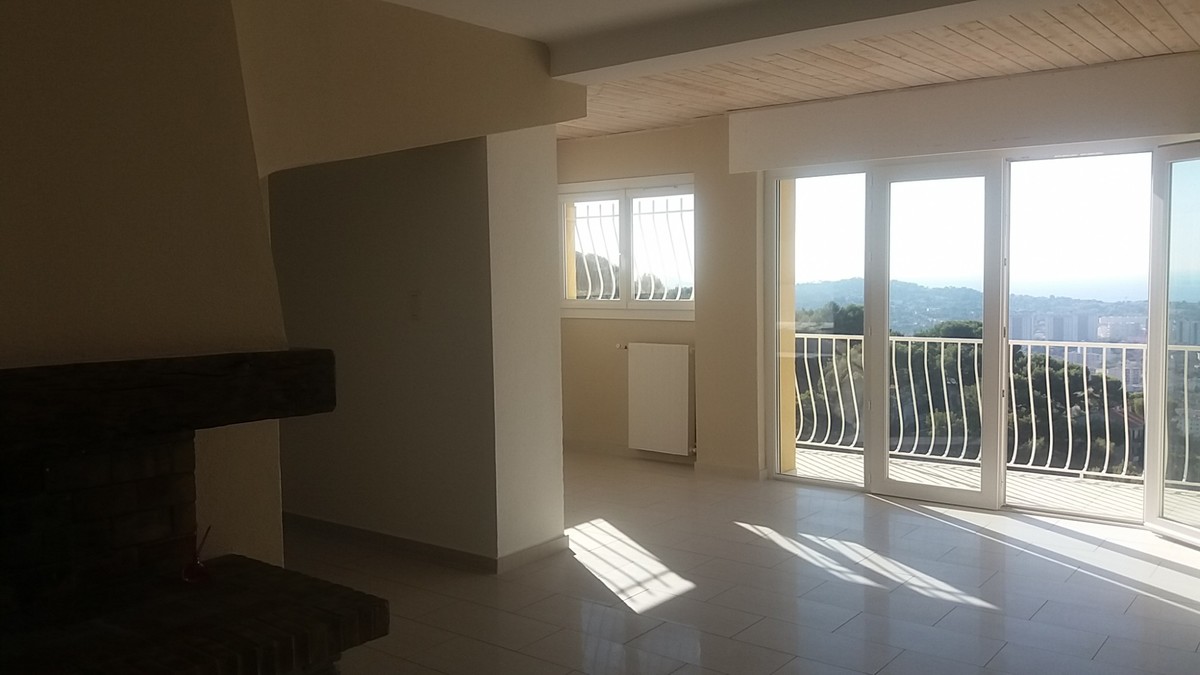 Maison-Villa - TOULON 
