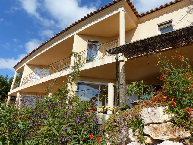 Maison-Villa - TOULON OUEST