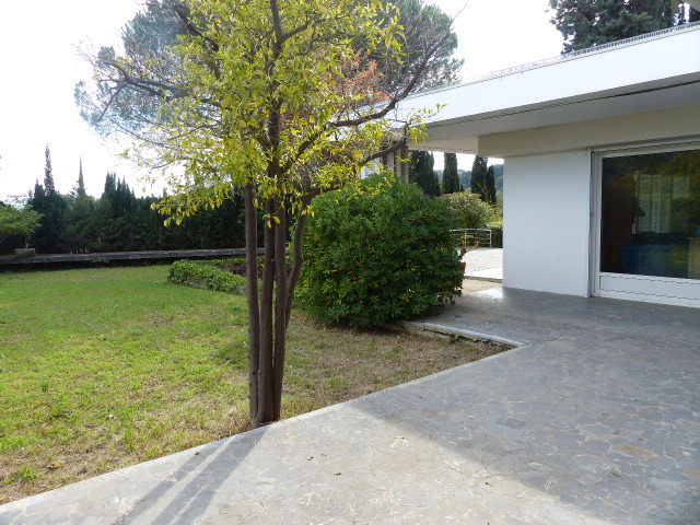 Maison-Villa - OLLIOULES
