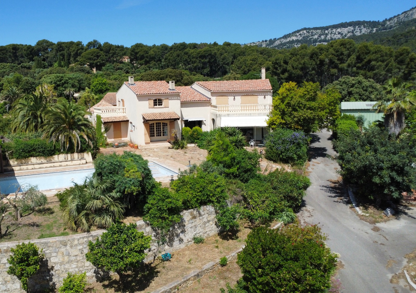 Maison-Villa - Ollioules