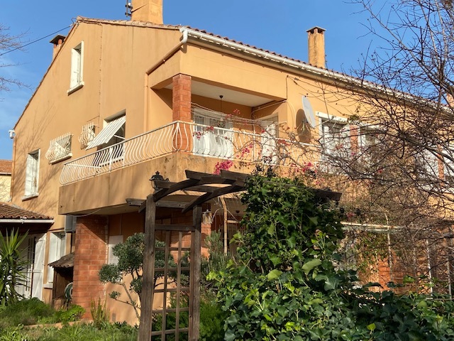 Maison-Villa - TOULON